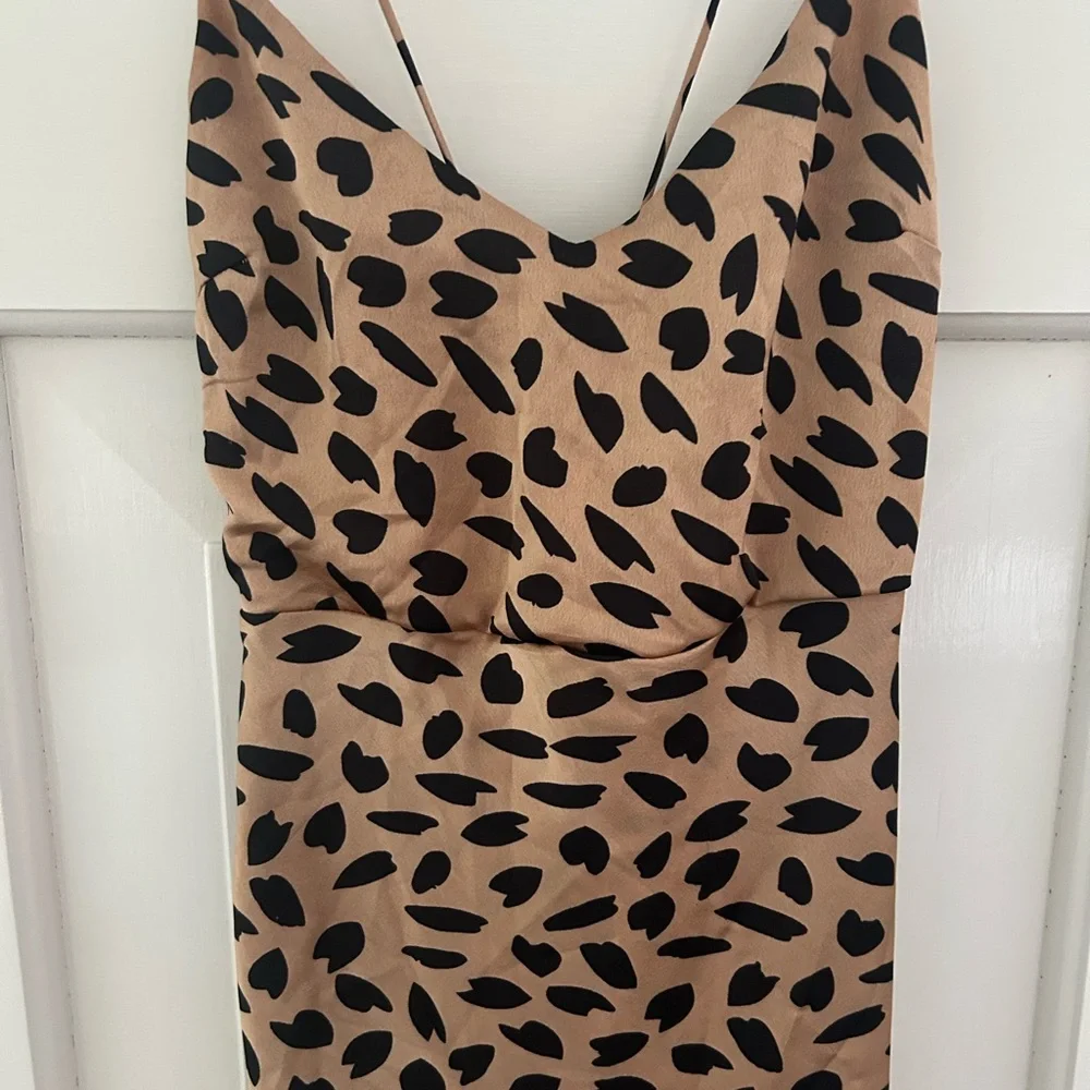 Hello Molly Leopard Print Slip Midi Dress - Picture 2 of 8